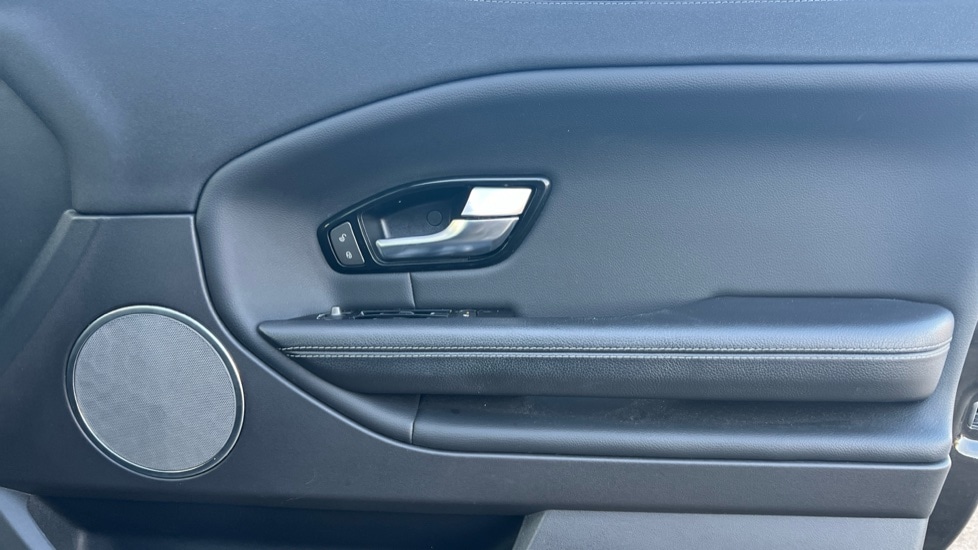 Used Land Rover Range Rover Evoque 2018 for sale - 77013111: Photo 30