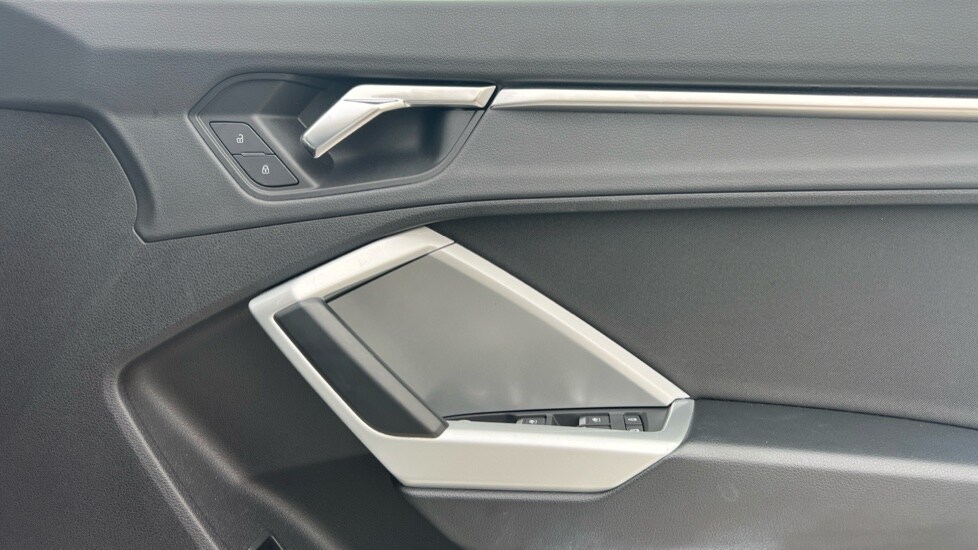 Used Audi Q3 2021 for sale - 76229275: Photo 29