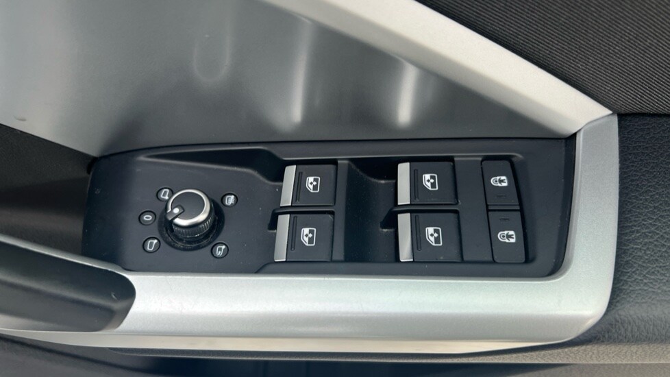 Used Audi Q3 2021 for sale - 76229275: Photo 35