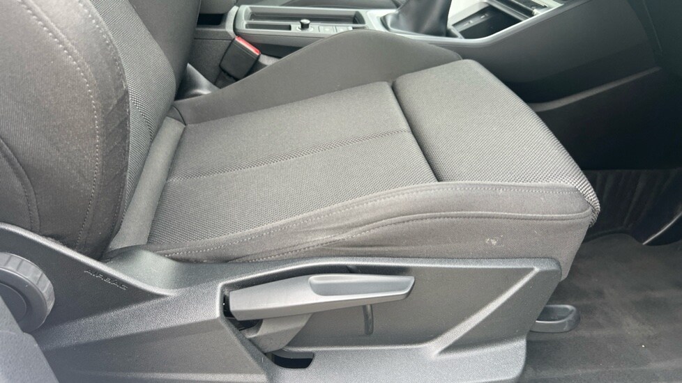 Used Audi Q3 2021 for sale - 76229275: Photo 36