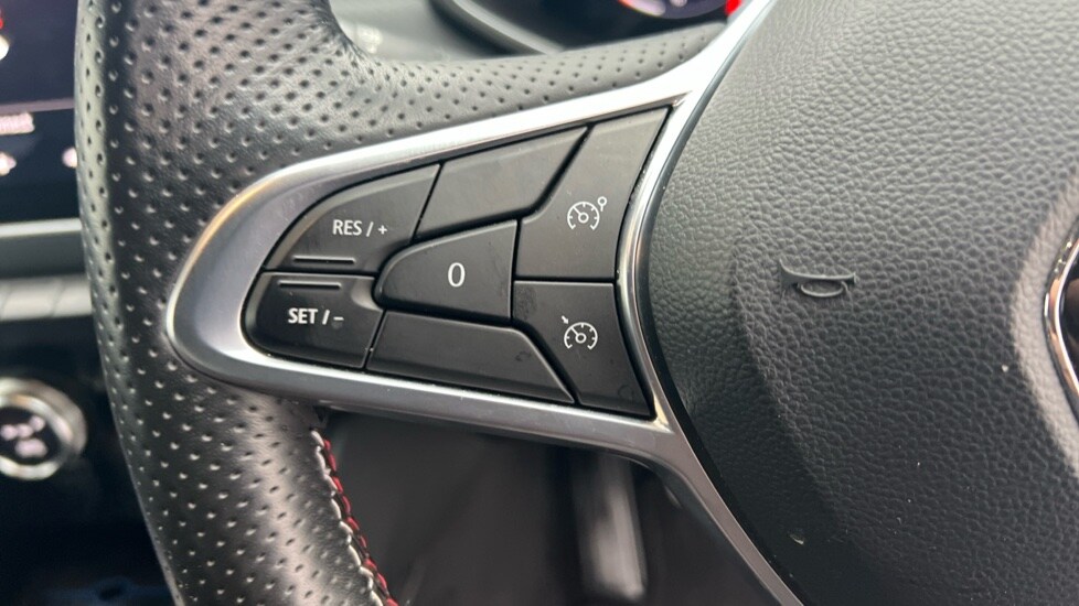 Used Renault Clio 2023 for sale - 76297347: Photo 23