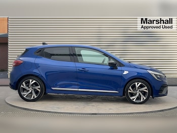 Used Renault Clio 2023 for sale - 76297347: Photo 2