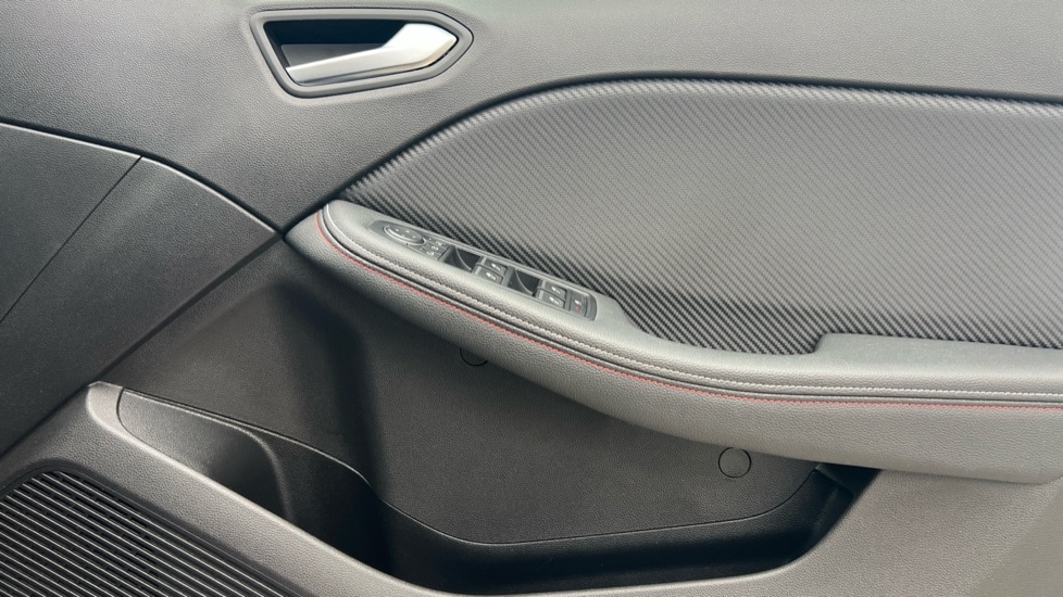 Used Renault Clio 2023 for sale - 76297347: Photo 30