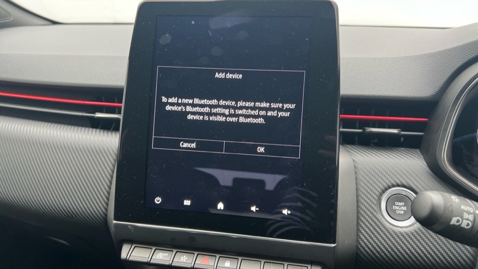 Used Renault Clio 2023 for sale - 76297347: Photo 32