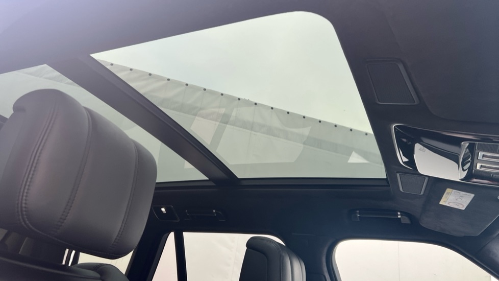 Used Land Rover Range Rover 2021 for sale - 76664362: Photo 31