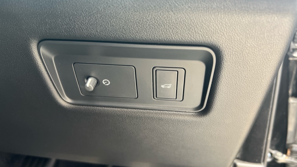 Used Land Rover Range Rover 2021 for sale - 76664362: Photo 43