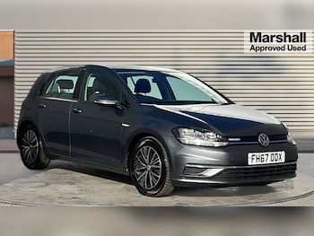 Used Volkswagen Golf 2018 for sale - 76384503: Photo