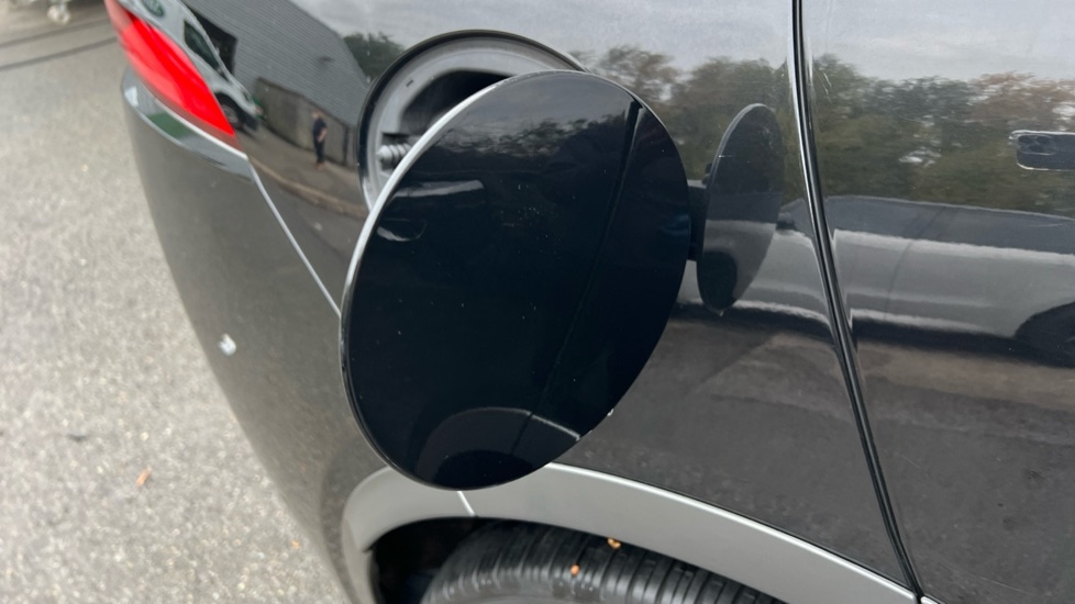 Used Jaguar F-Pace 2018 for sale - 76540083: Photo 21