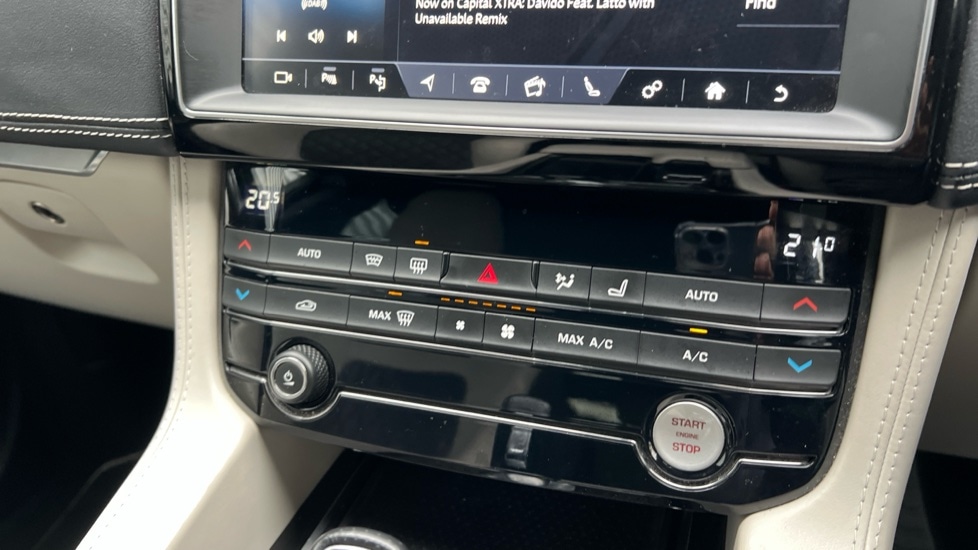 Used Jaguar F-Pace 2018 for sale - 76540083: Photo 34