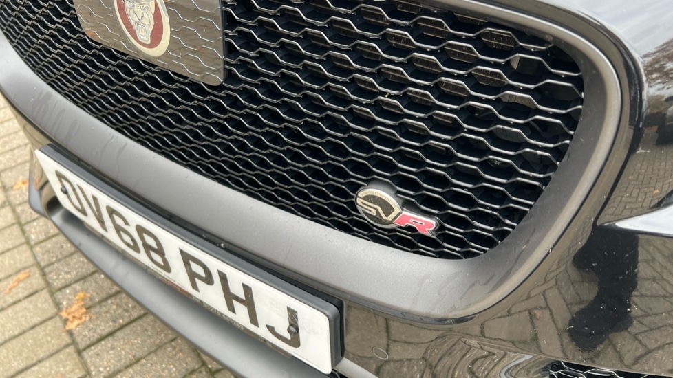 Used Jaguar F-Pace 2018 for sale - 76540083: Photo 46