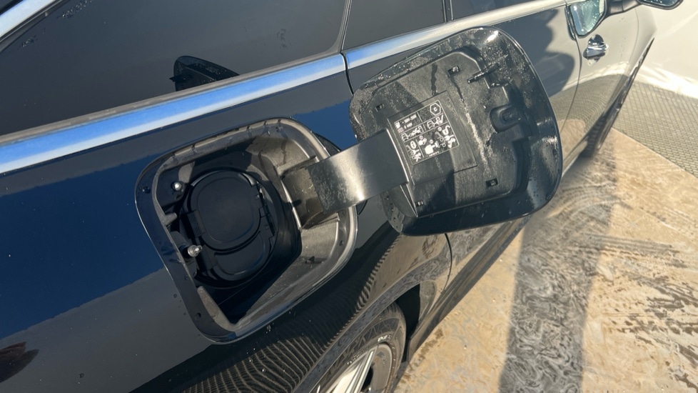 Used Mercedes-Benz CLA 2021 for sale - 76766227: Photo 33