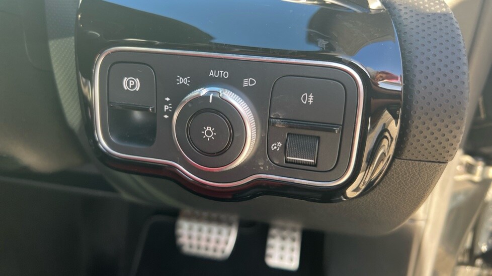 Used Mercedes-Benz CLA 2021 for sale - 76766227: Photo 39