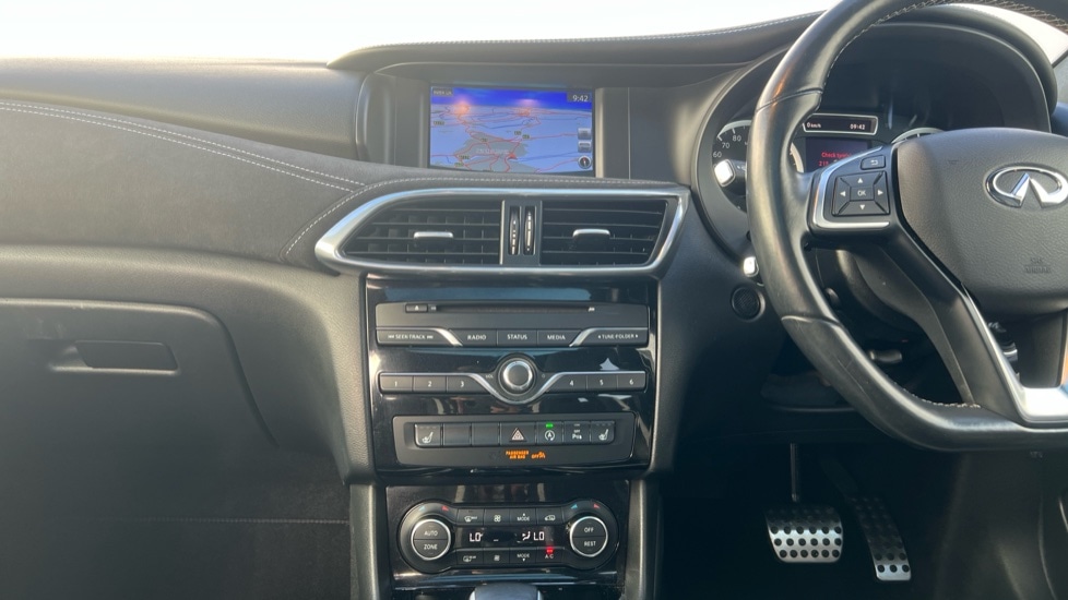 Used Infiniti Q30 2017 for sale - 76415091: Photo 12