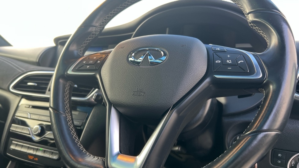 Used Infiniti Q30 2017 for sale - 76415091: Photo 36