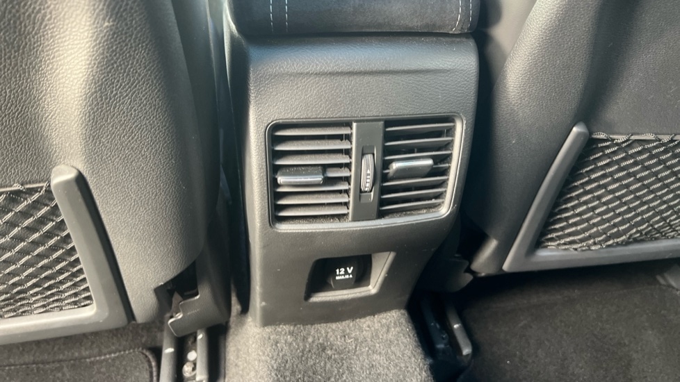 Used Infiniti Q30 2017 for sale - 76415091: Photo 39