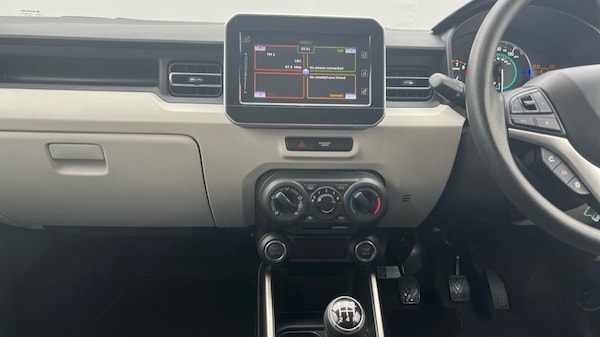 Used Suzuki Ignis 2018 for sale - 76302345: Photo 12