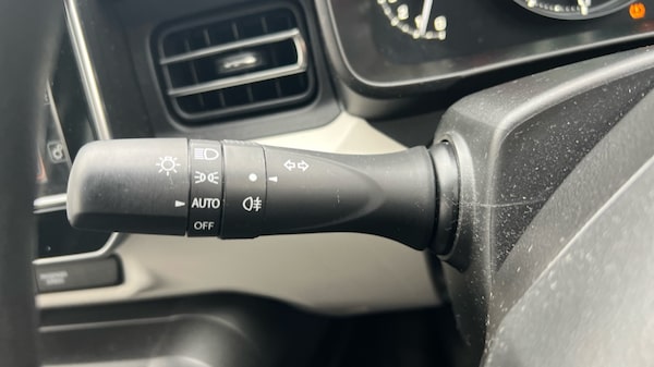 Used Suzuki Ignis 2018 for sale - 76302345: Photo 24