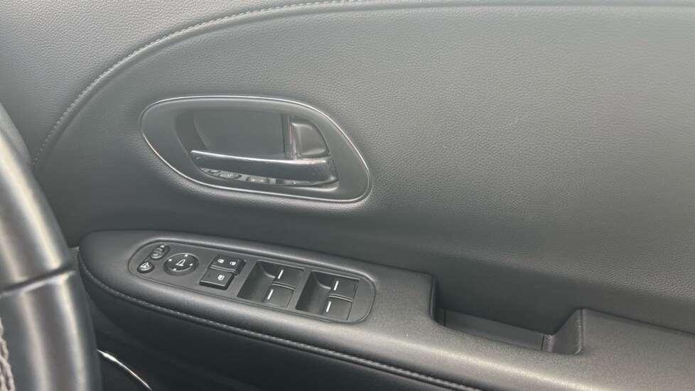 Used Honda HR-V 2019 for sale - 76788107: Photo 29