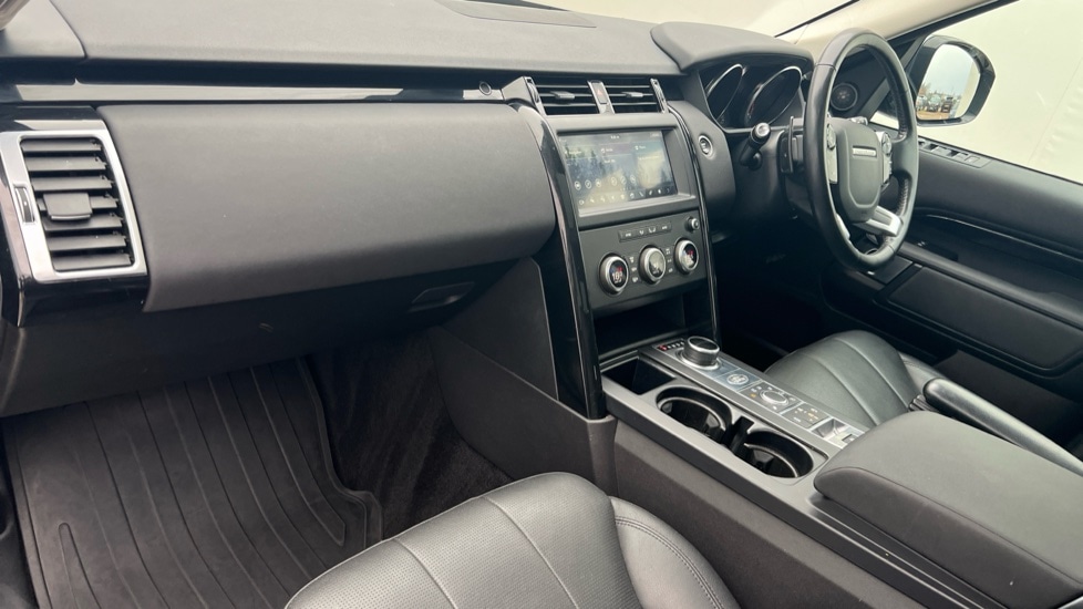 Used Land Rover Discovery 2019 for sale - 76544444: Photo 10