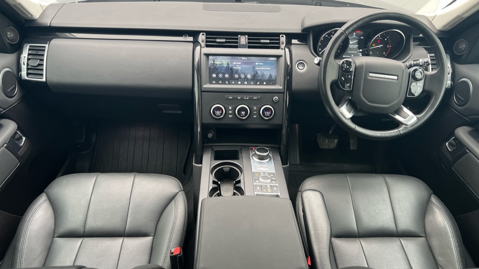 Used Land Rover Discovery 2019 for sale - 76544444: Photo 11