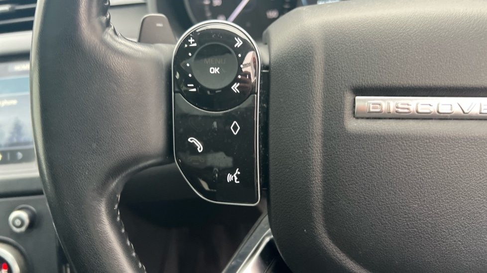 Used Land Rover Discovery 2019 for sale - 76544444: Photo 23