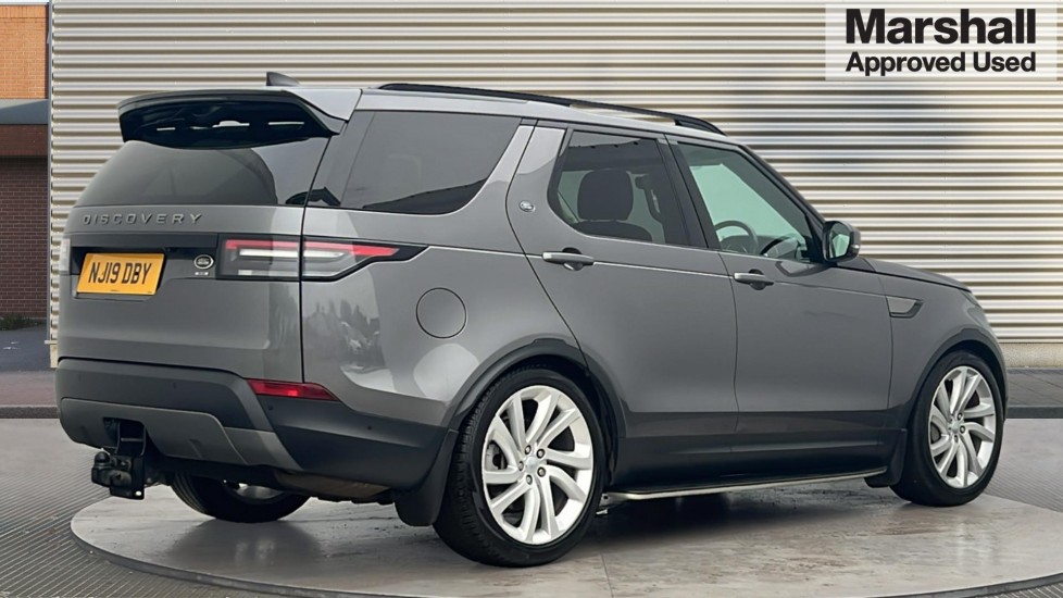 Used Land Rover Discovery 2019 for sale - 76544444: Photo 3