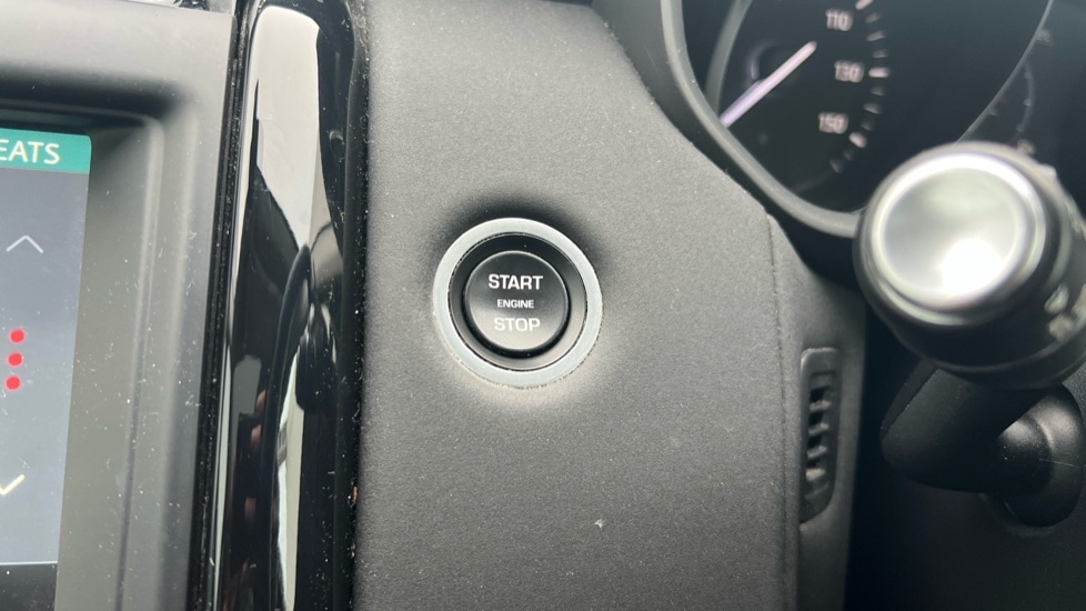 Used Land Rover Discovery 2019 for sale - 76544444: Photo 49