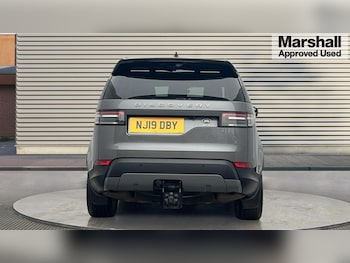 Used Land Rover Discovery 2019 for sale - 76544444: Photo