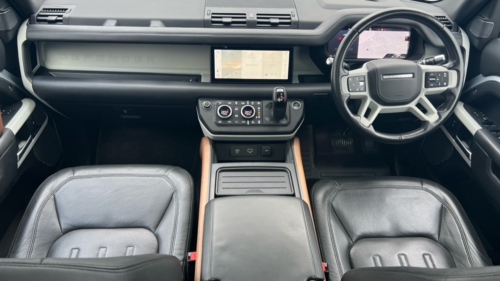 Used Land Rover Defender 2020 for sale - 76623399: Photo 11