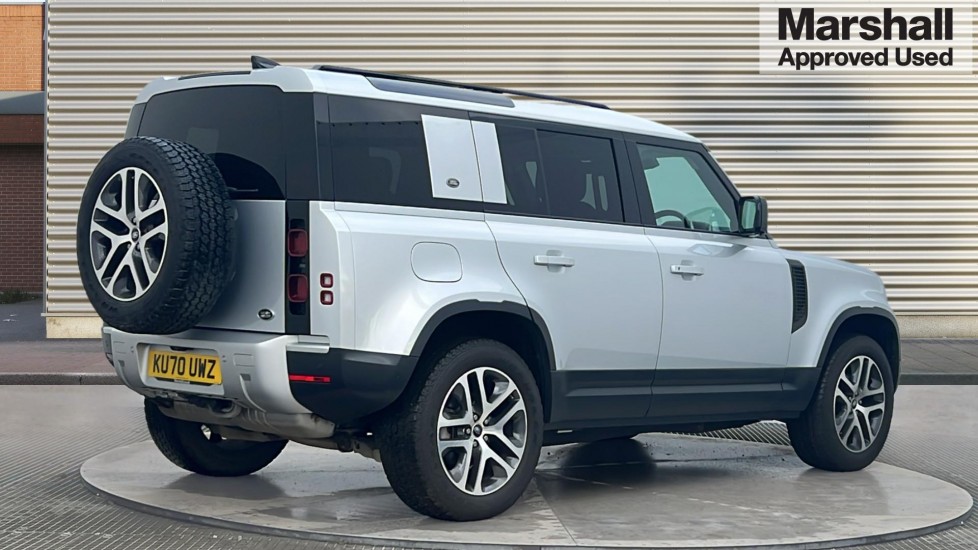 Used Land Rover Defender 2020 for sale - 76623399: Photo 3