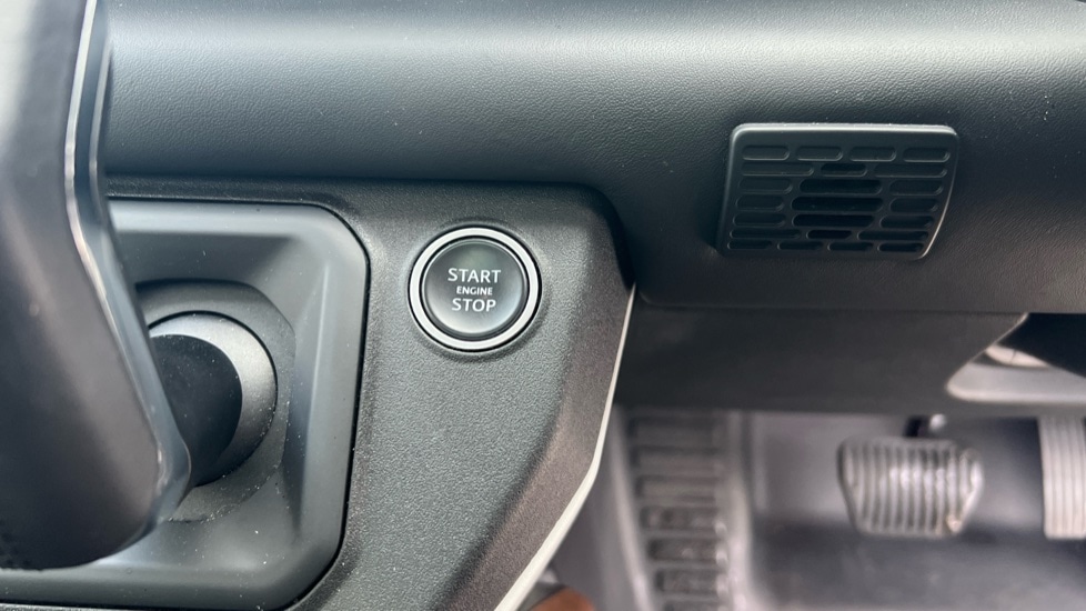 Used Land Rover Defender 2020 for sale - 76623399: Photo 45