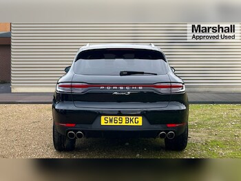 Used Porsche Macan 2019 for sale - 76796432: Photo