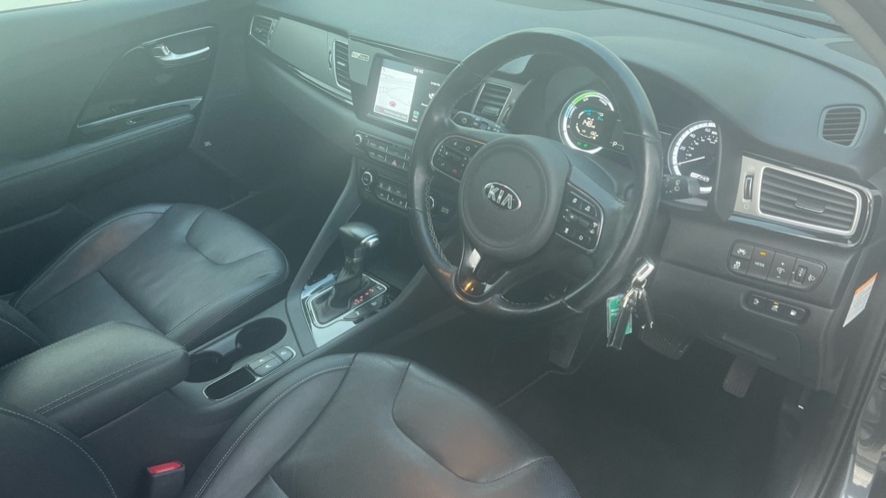 Used Kia Niro 2017 for sale - 76942915: Photo 9