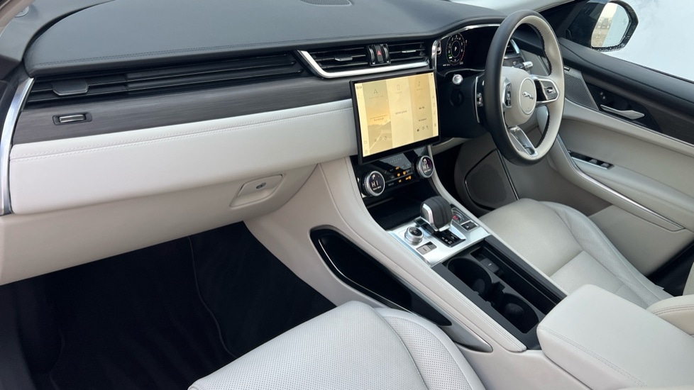 Used Jaguar F-Pace 2021 for sale - 77025542: Photo 10