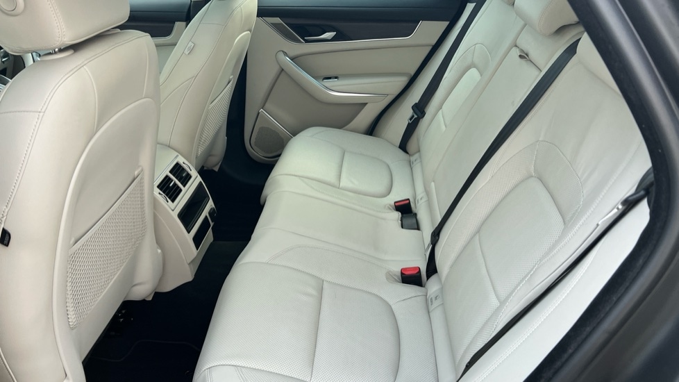 Used Jaguar F-Pace 2021 for sale - 77025542: Photo 14