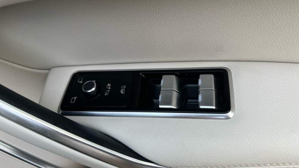 Used Jaguar F-Pace 2021 for sale - 77025542: Photo 40