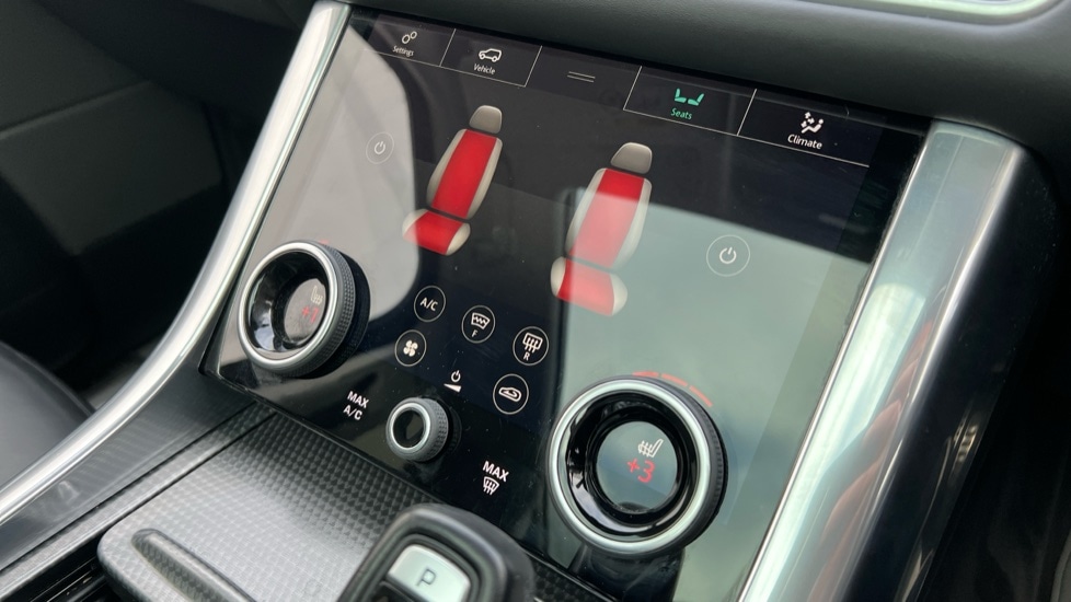 Used Land Rover Range Rover Sport 2019 for sale - 76881838: Photo 32