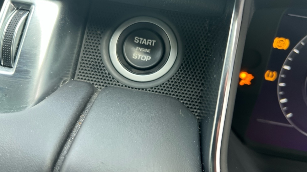 Used Land Rover Range Rover Sport 2019 for sale - 76881838: Photo 40