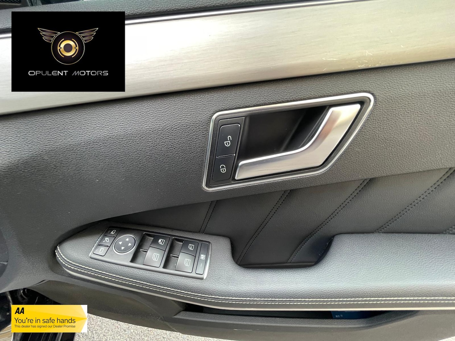 Used Mercedes-Benz E Class 2013 for sale - 76104884: Photo 13