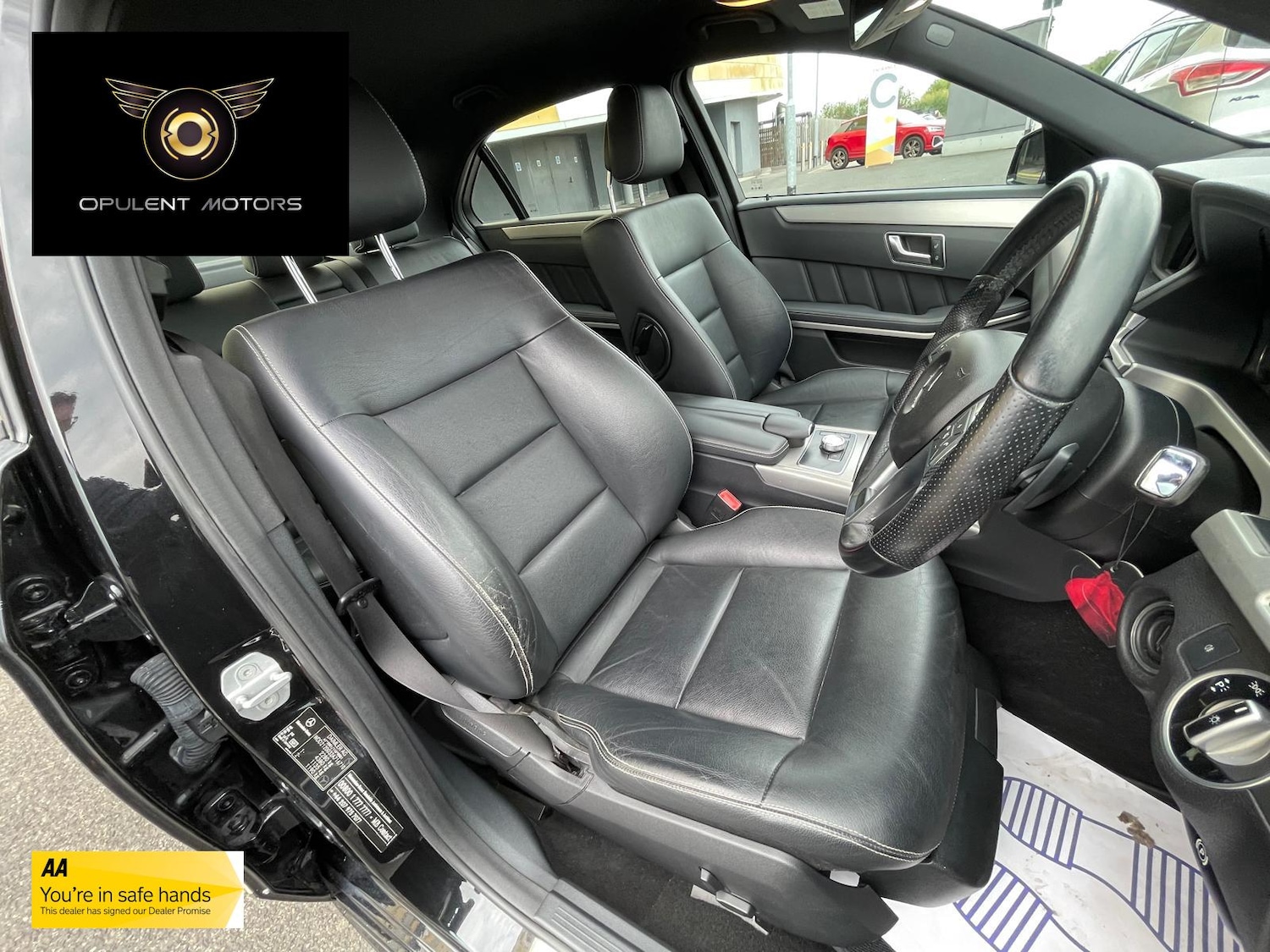 Used Mercedes-Benz E Class 2013 for sale - 76104884: Photo 14