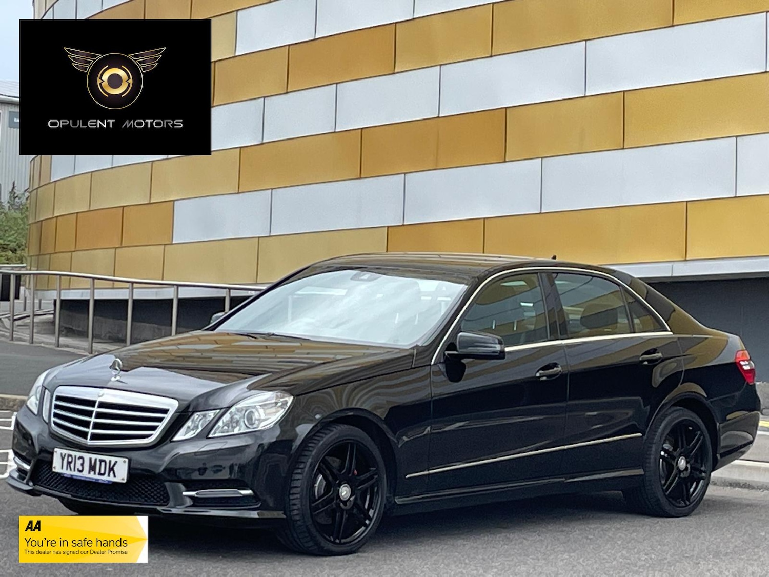 Used Mercedes-Benz E Class 2013 for sale - 76104884: Photo 34