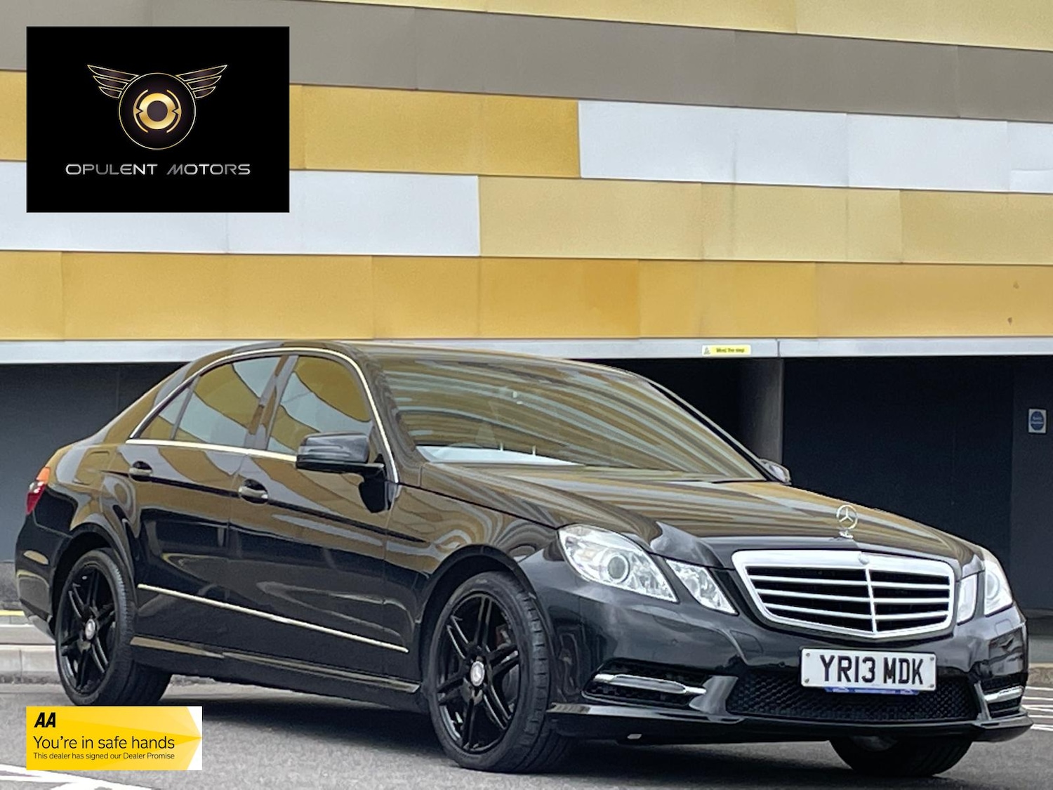 Used Mercedes-Benz E Class 2013 for sale - 76104884: Photo 4