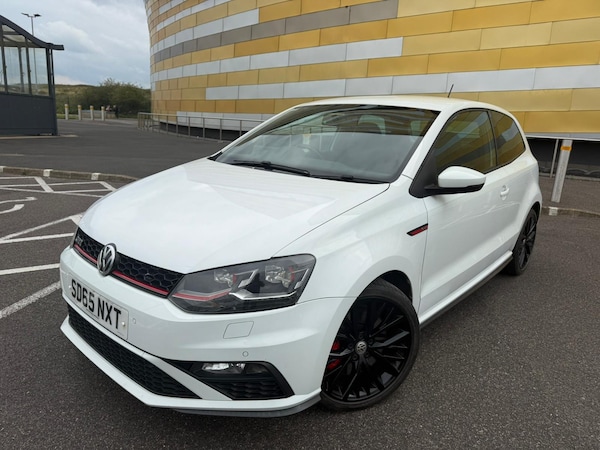 Used Volkswagen Polo 2015 for sale - 76038270: Photo 16