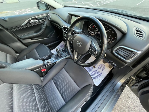 Used Infiniti Q30 2016 for sale - 76172723: Photo 21