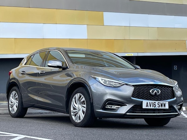 Used Infiniti Q30 2016 for sale - 76172723: Photo 42