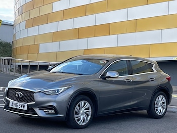 Used Infiniti Q30 2016 for sale - 76172723: Photo 4