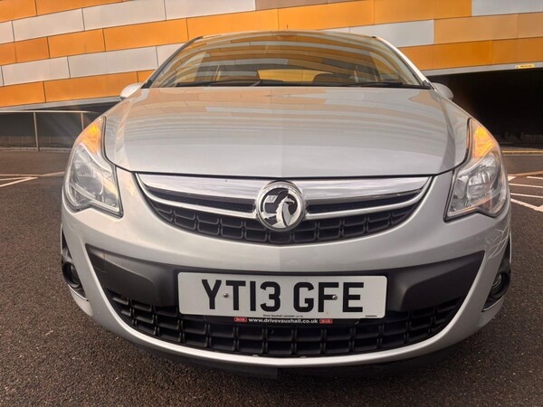 Used Vauxhall Corsa 2013 for sale - 76092255: Photo 2