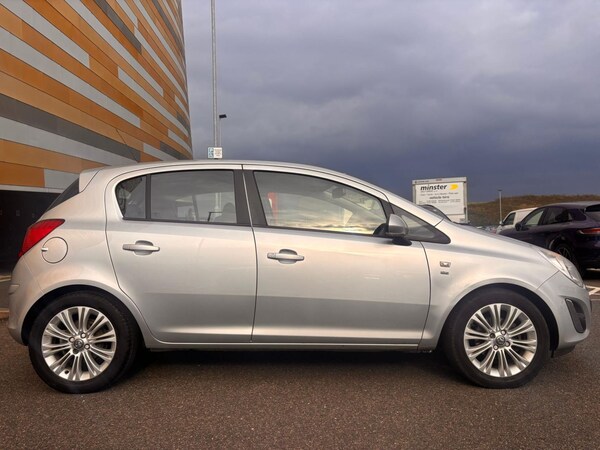 Used Vauxhall Corsa 2013 for sale - 76092255: Photo 5