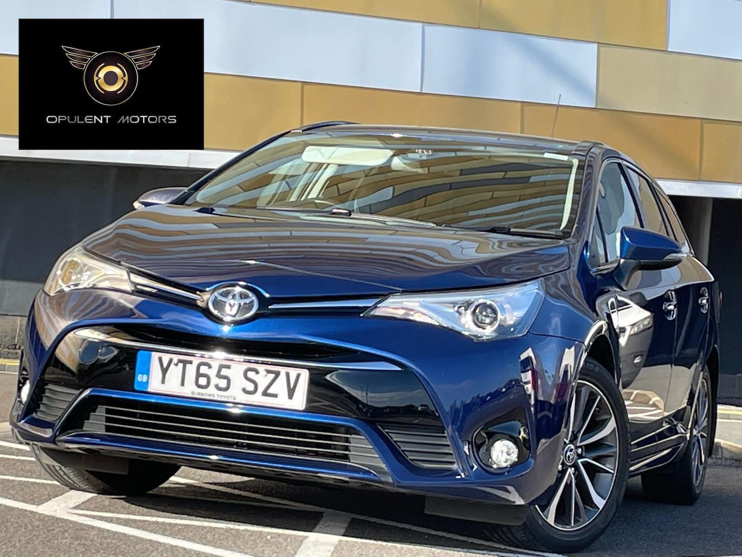Used Toyota Avensis 2015 for sale - 76172727: Photo 1