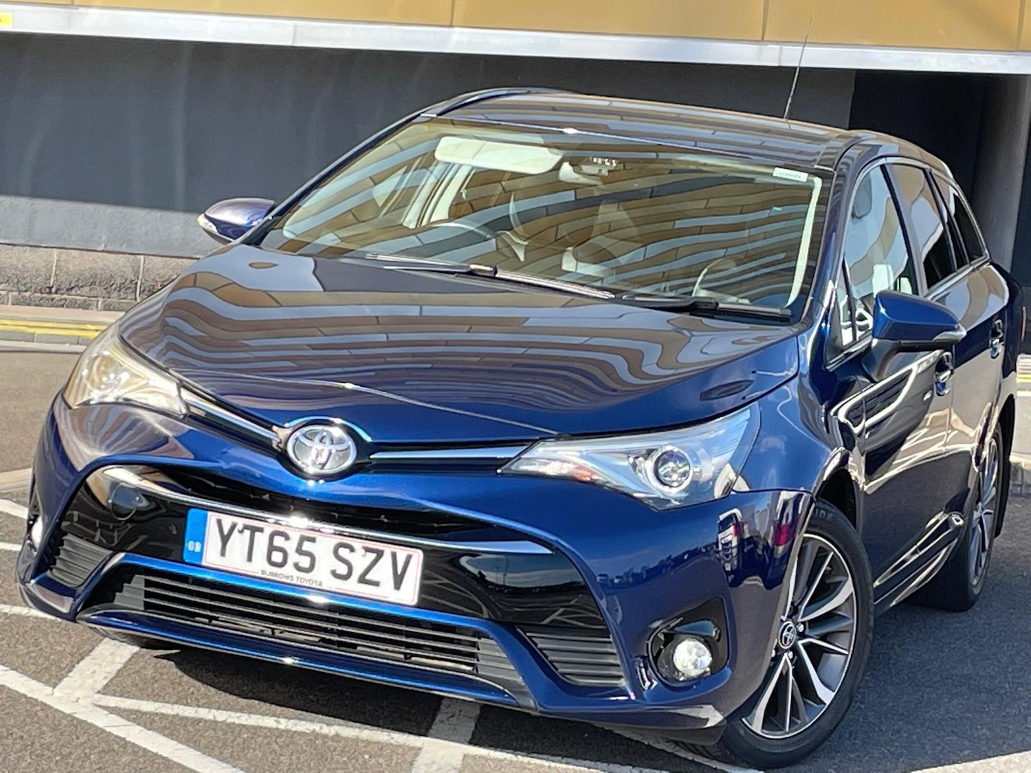 Used Toyota Avensis 2015 for sale - 76172727: Photo 10